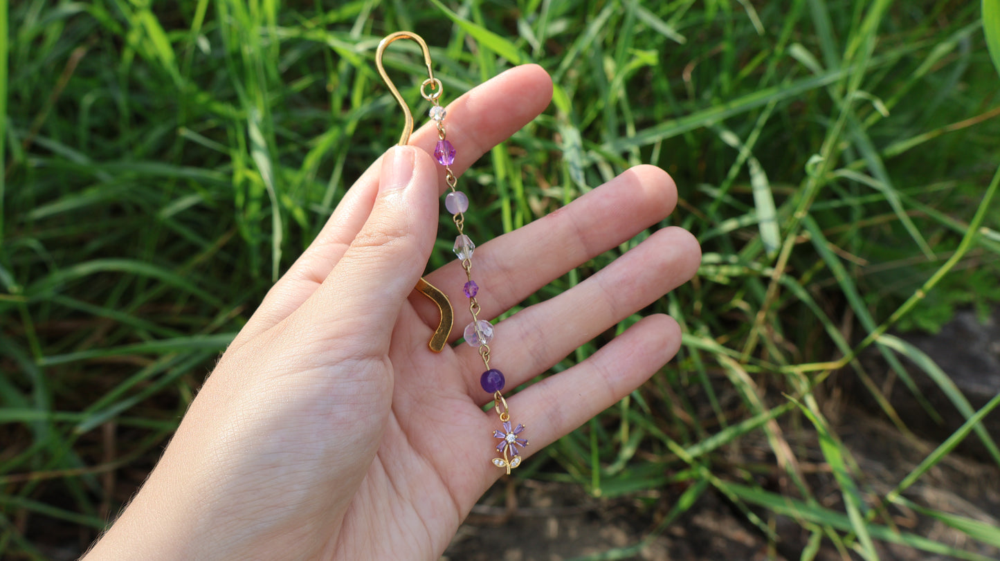 Gold Flower Beaded Wavy Bookmark in Pink or Purple