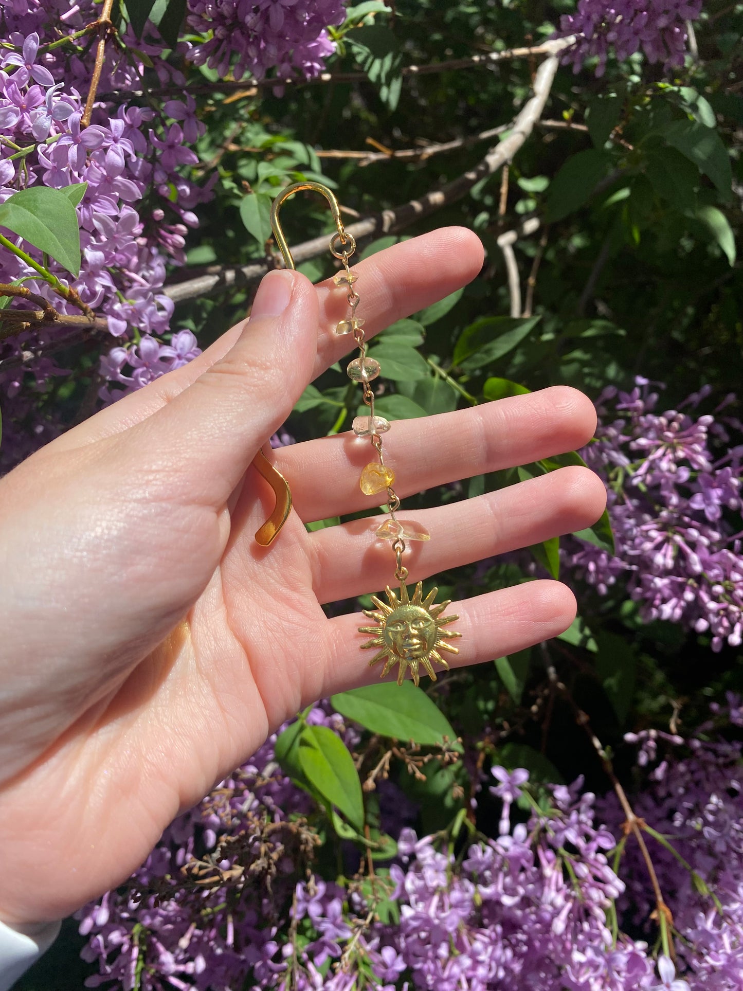 Gold Sun Quartz Wavy Gemstone Bookmark