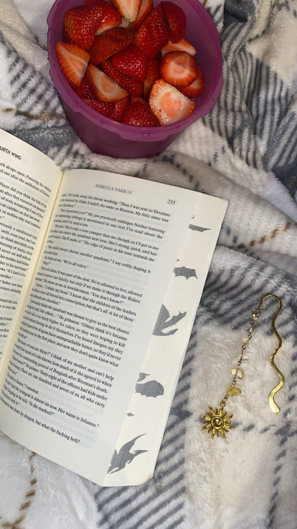 Gold Sun Quartz Wavy Gemstone Bookmark