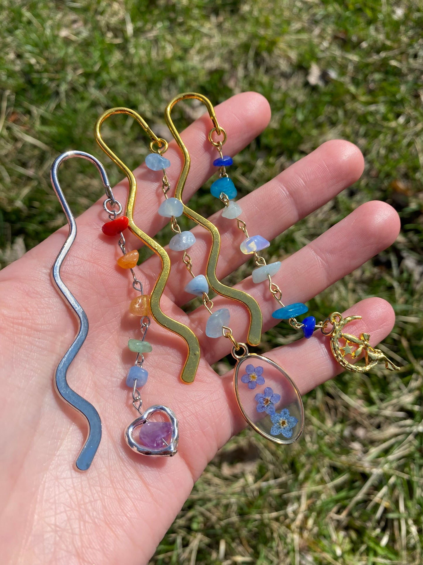 Forget Me Not Flower Bookmark in Gold