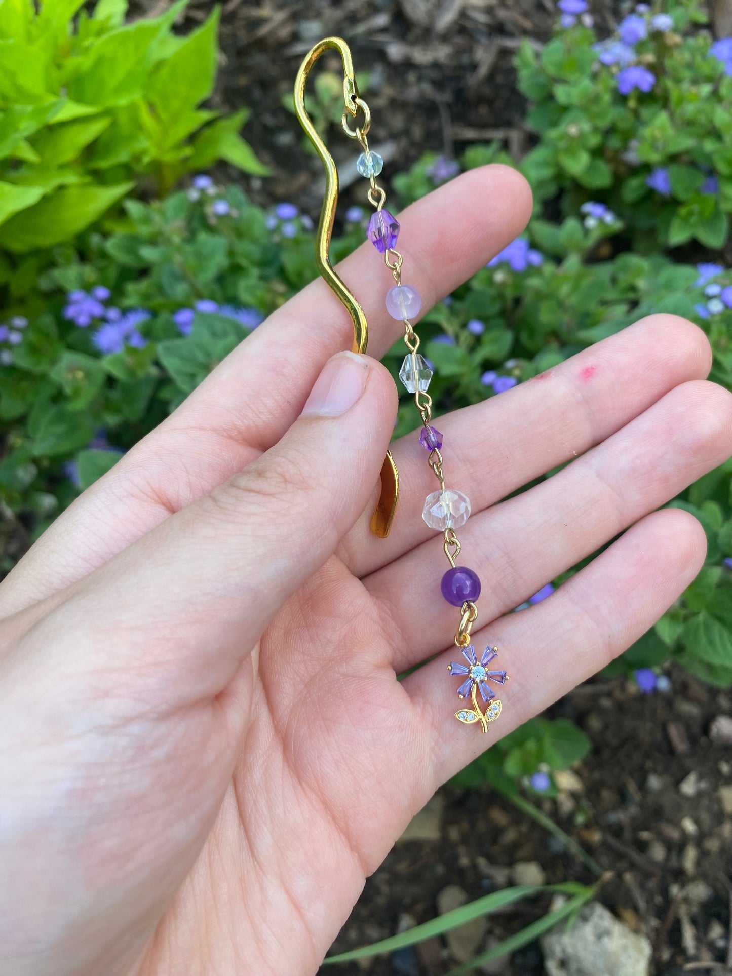 Gold Flower Beaded Wavy Bookmark in Pink or Purple